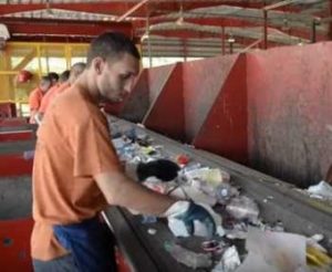 Como nos ayuda el reciclaje vertedero